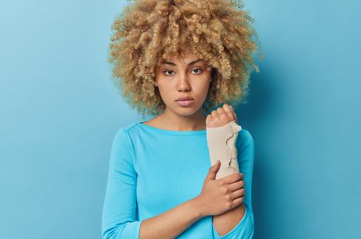 Interventions for Non-Suicidal Self-Harm in Teens: Experiential and Holistic Approaches image